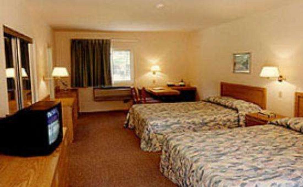 לייק ג'ורג' The Stone Gate Resort מראה חיצוני תמונה